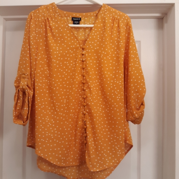 torrid Tops - Torrid polka dot top size 00